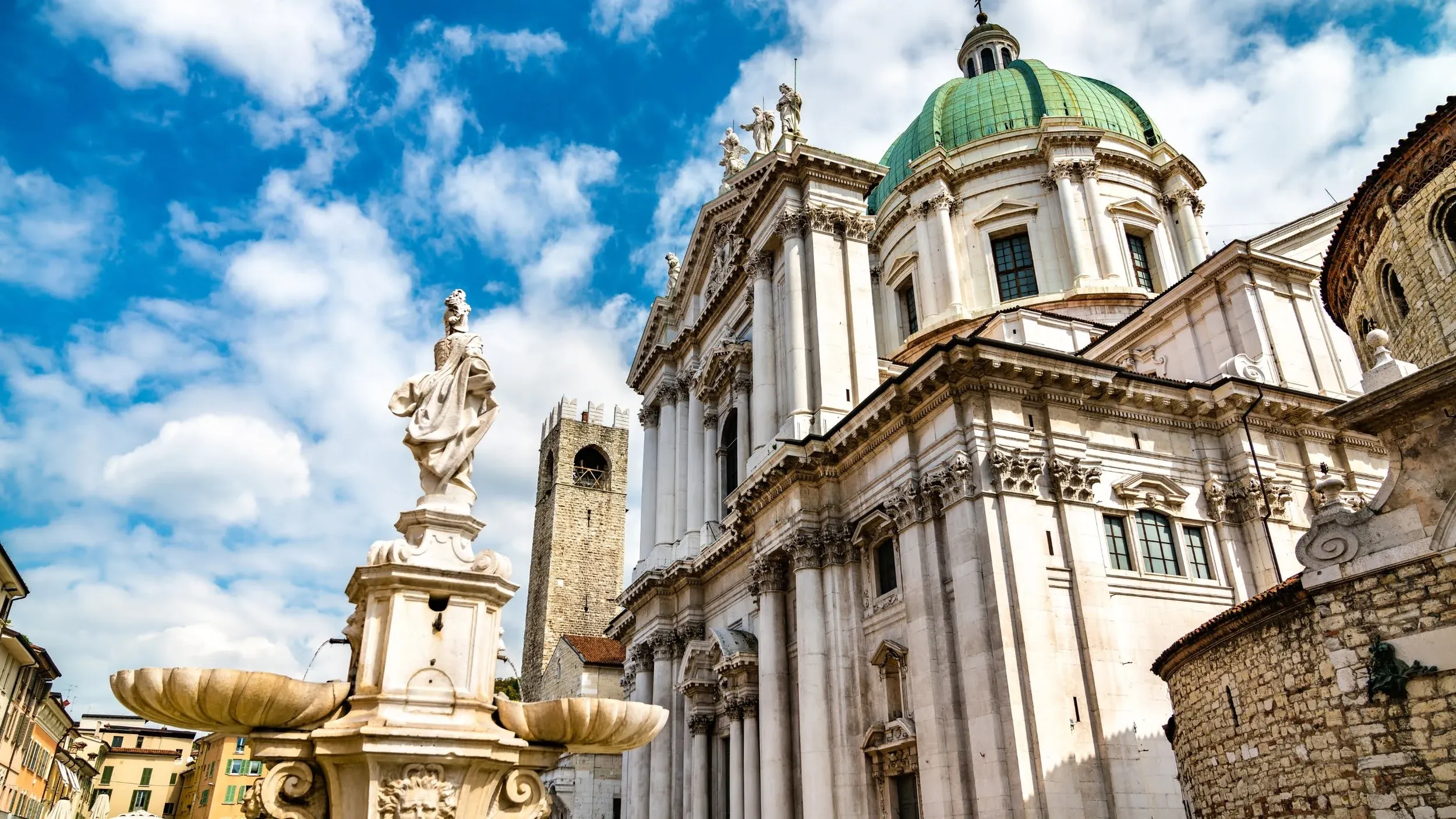 centro-storico-di-brescia-piazza-paolo-vi